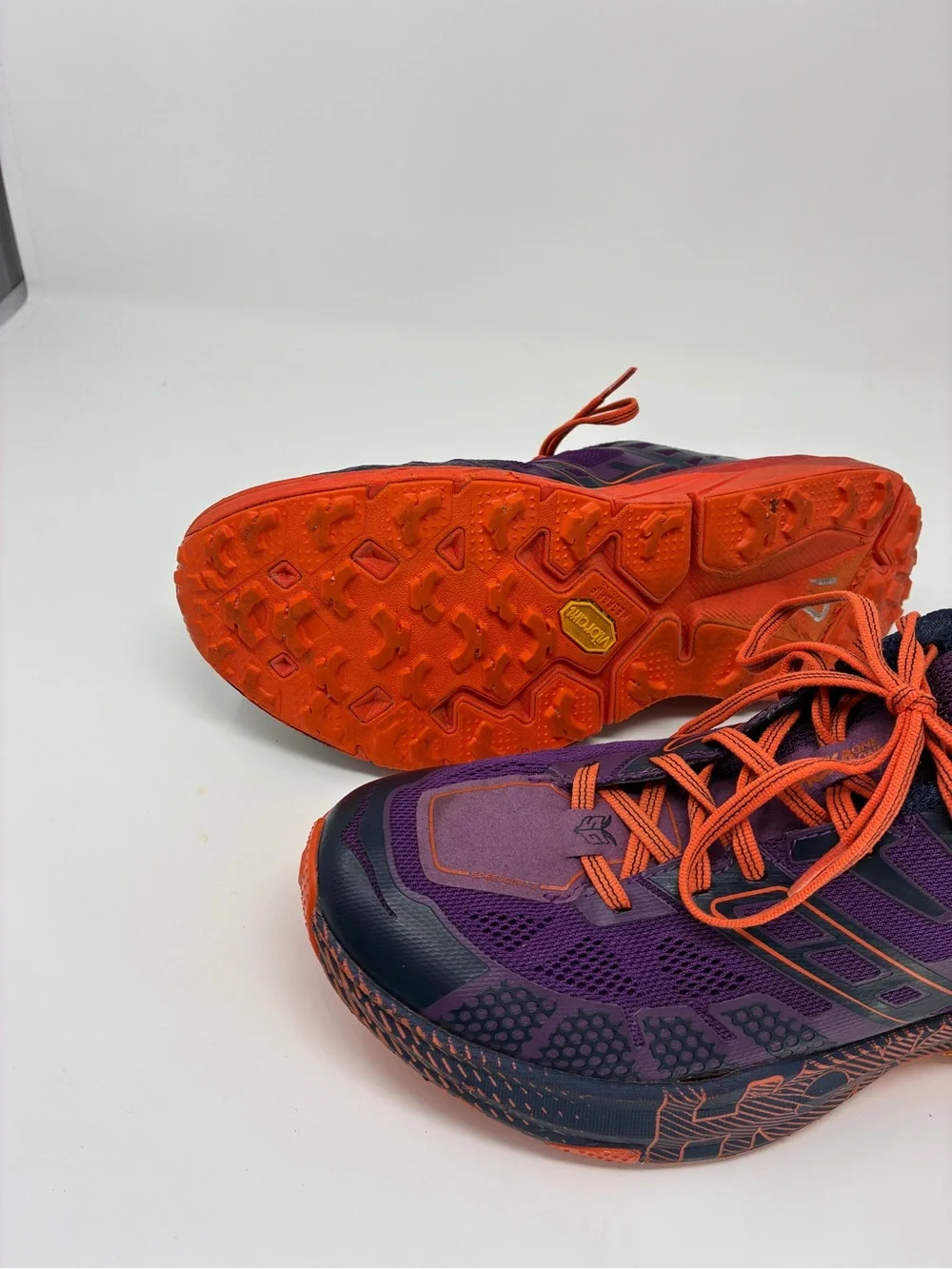 HOKA ONE ONE Speedgoat 2 Men’s Trail Running Sneakers Red Mesh Low Top 9.5
